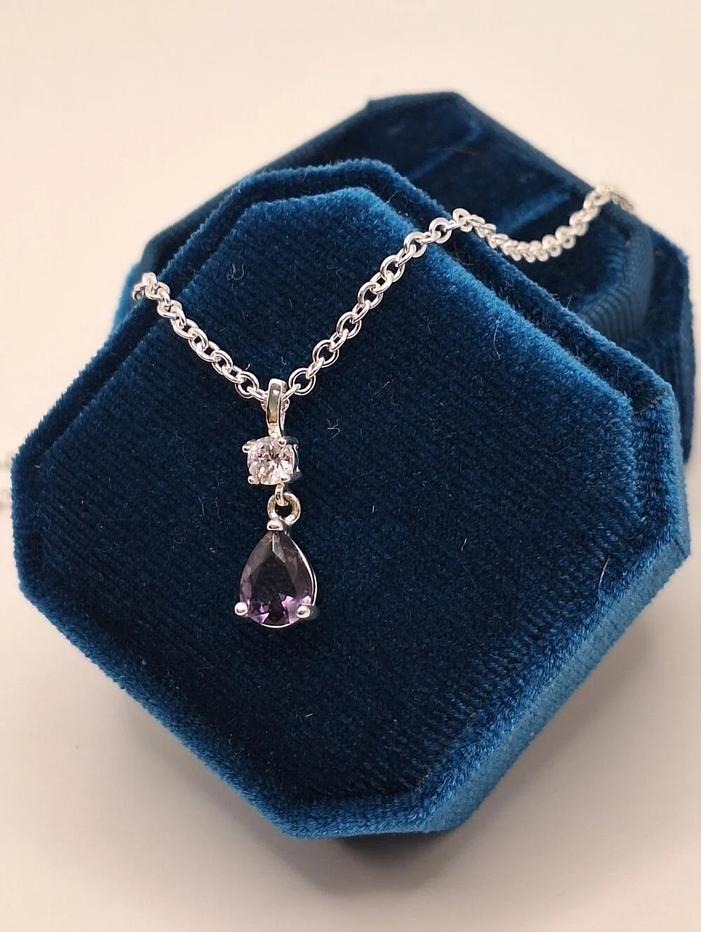 Swarovski NWT Purple Teardrop Crystal Silver Tone Pendant Necklace